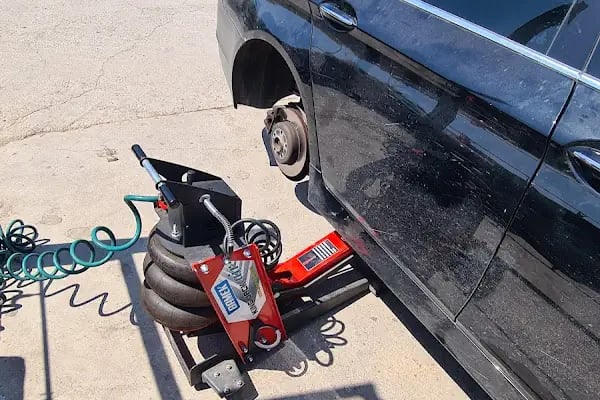 Tuna Oto Lastik Rot Balans Lastik Yol Yardım - Resim 5