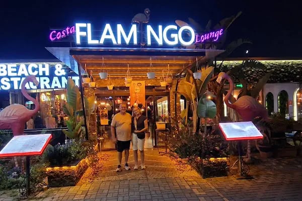 Flamingos Beach Club - Resim 17