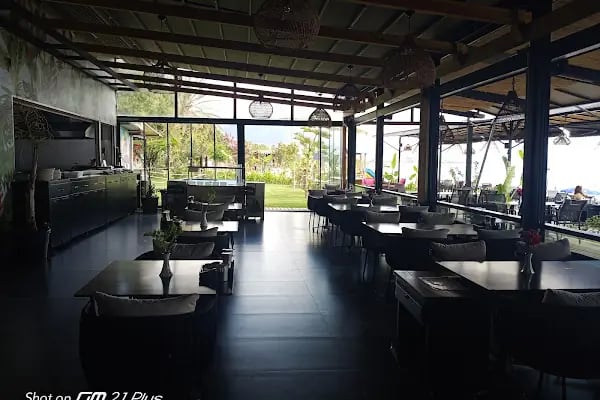 Flamingos Beach Club - Resim 14