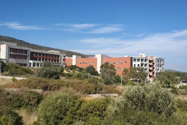İzmir Yüksek Teknoloji Enstitüsü İYTE - Resim 3