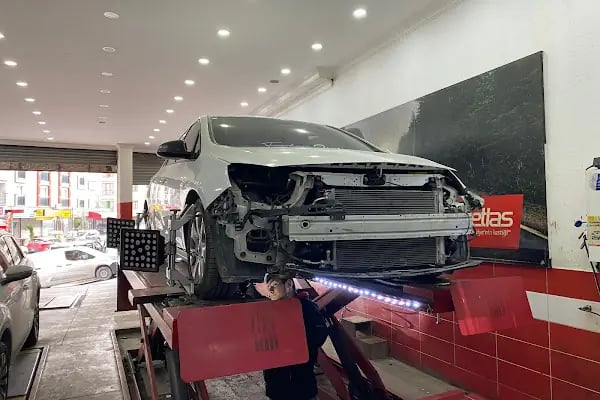 Poyraz Oto Kaporta Boya Hasar Onarım Merkezi Arnavutköy İmrahor Mah. - Resim 4