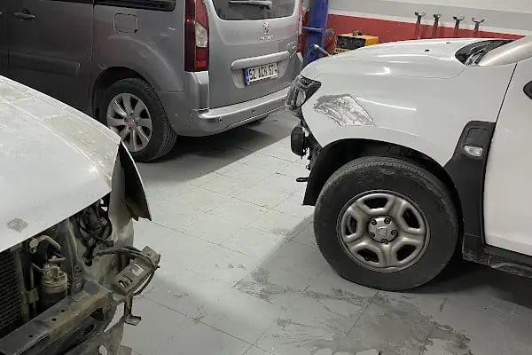 Poyraz Oto Kaporta Boya Hasar Onarım Merkezi Arnavutköy İmrahor Mah. - Resim 6