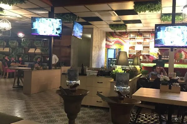 Monna Cafe Restorant - Resim 10