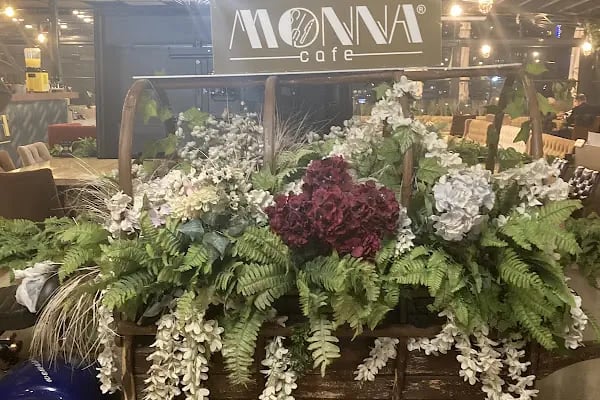 Monna Cafe Restorant - Resim 5
