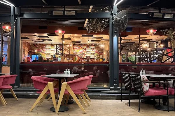 Monna Cafe Restorant - Resim 4
