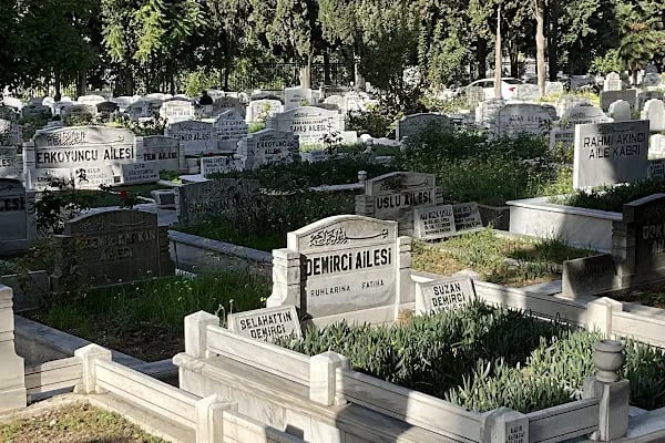 Edirnekapı Kara Şehitliği - Resim 8