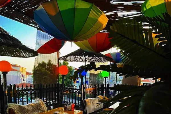 Desperado Cafe - Resim 2