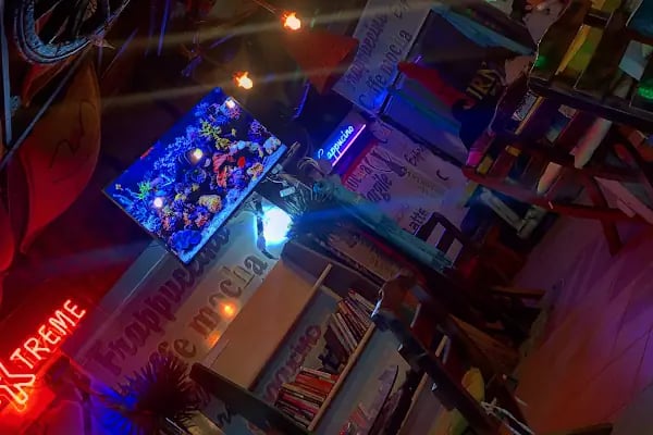 Desperado Cafe - Resim 6
