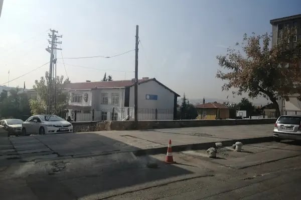 Cumhuriyet İlkokulu - Resim 13