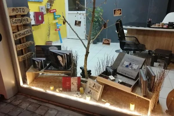Stüdyo Soydemir Fotoğrafçılık İnegöl - Resim 11