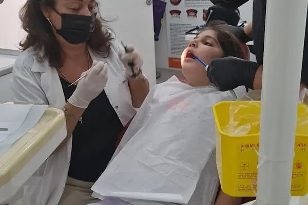 Diş Hekimi Billur Bahçevan - Resim 5