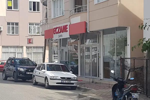 ŞAHİN ECZANESİ - Resim 2