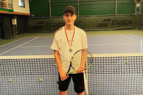 ESAS Beşevler Spor Tesisi (Halı Saha, Tenis Kortu) - Resim 14