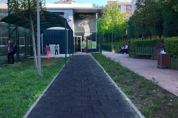 ESAS Beşevler Spor Tesisi (Halı Saha, Tenis Kortu) - Resim 12
