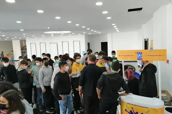 İstanbul - Küçükçekmece PAGEV Plastik Teknolojisi Mesleki ve Teknik Anadolu Lisesi - Resim 20