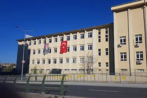 İstanbul - Küçükçekmece PAGEV Plastik Teknolojisi Mesleki ve Teknik Anadolu Lisesi - Resim 9