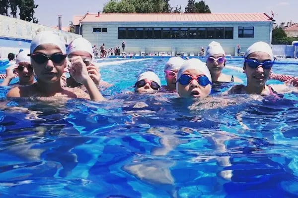 Ankara Hacettepeliler Spor Kulübü ( Anıttepe 100.Yıl Kapalı ve Açık Yüzme Havuzu) - Resim 6