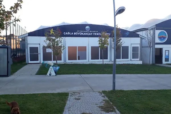 Çağla Büyükakçay Tenis Kortu - Resim 4