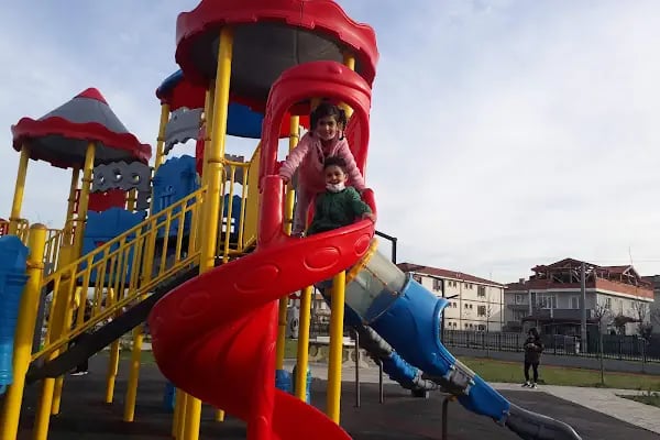 Tekeler Mahallesi Temalı Park - Resim 14