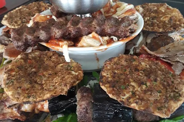 Özenir Urfalı Kebap - Resim 5