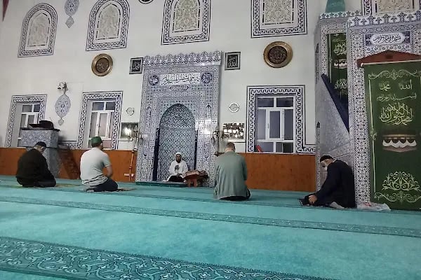 Hazreti Ebubekir Cami - Resim 2