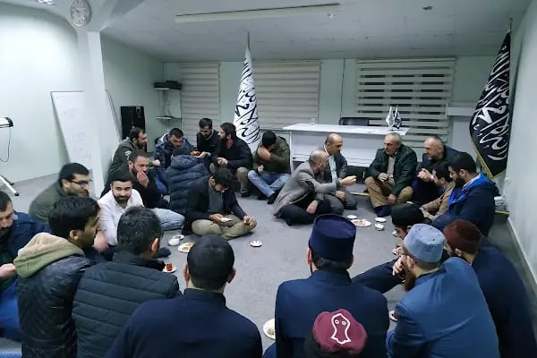 Hazreti Ebubekir Cami - Resim 11