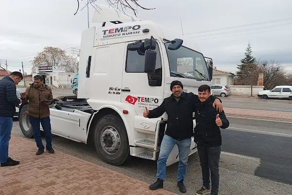Tempo Motorlu Taşıt Sürücüleri Kursu Zafer Şubesi - Resim 9