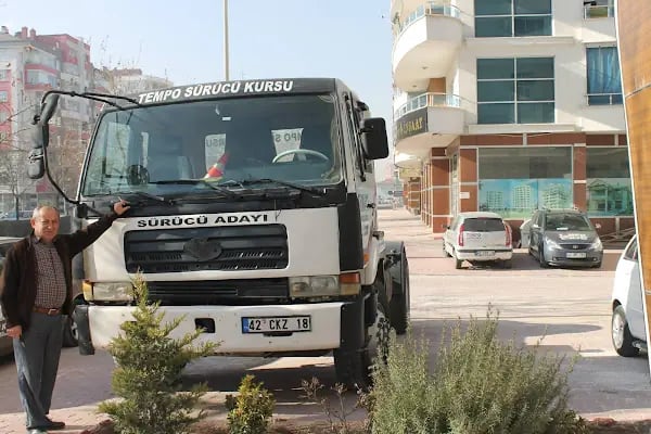 Tempo Motorlu Taşıt Sürücüleri Kursu Zafer Şubesi - Resim 5