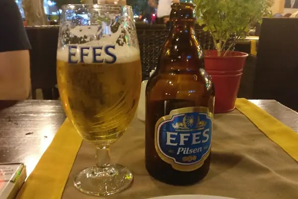 Istanbul Cafe Restaurant - Resim 14