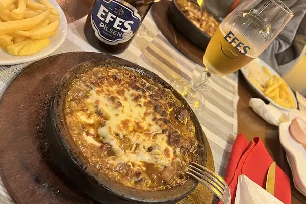 Istanbul Cafe Restaurant - Resim 5