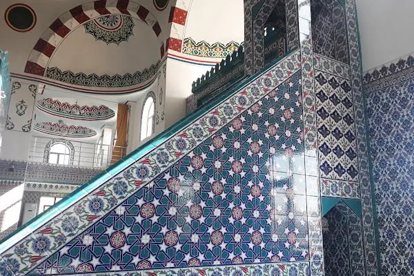 Hz.Hüseyin Camii - Resim 15