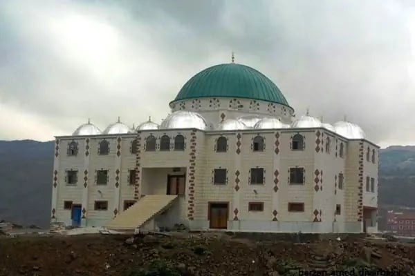 Hz.Hüseyin Camii - Resim 10