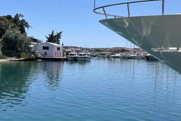 Dalyan Yat Limanı - Resim 7