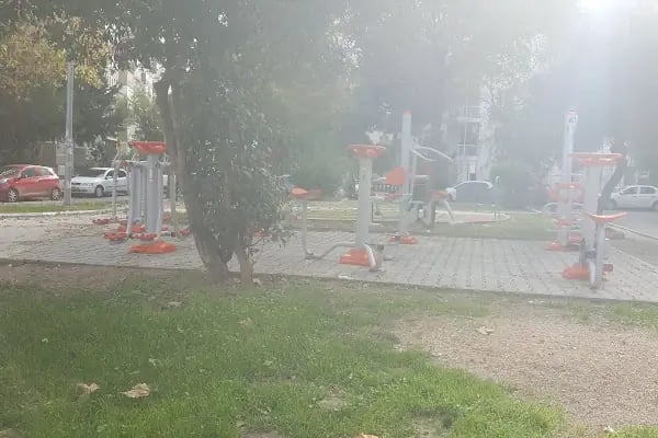 Çocuk Parki Ve Yeşil Alan - Resim 6