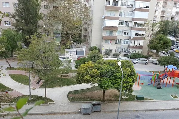 Çocuk Parki Ve Yeşil Alan - Resim 9