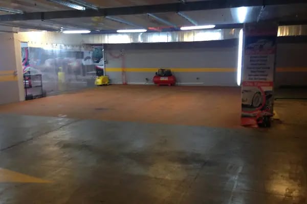 ATAŞEHİR MİMAR SİNAN OTOPARK OTO YIKAMA - Resim 4