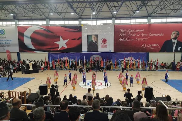 Çerkezköy Spor Salonu - Resim 2