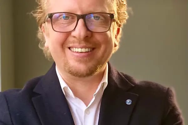 Uzm. Dr Alper Yılmaz Muayenehanesi ( Çocuk ve Ergen Psikiyatristi- Psikoterapist) - Resim 5