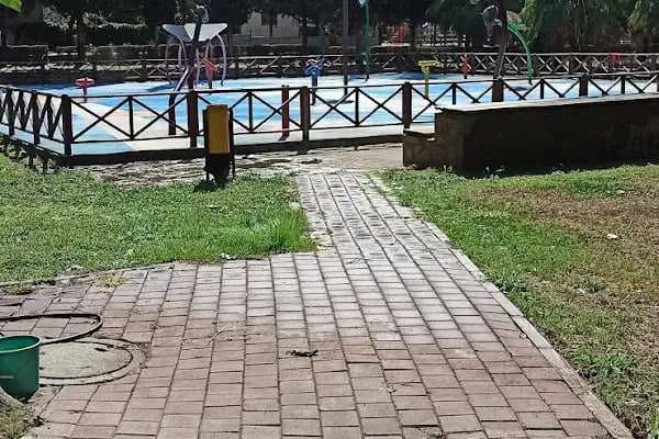 Doğal Park Su Oyunları - Resim 3