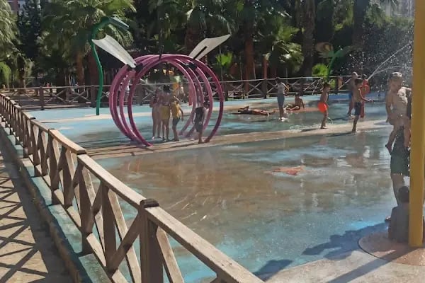 Doğal Park Su Oyunları - Resim 10