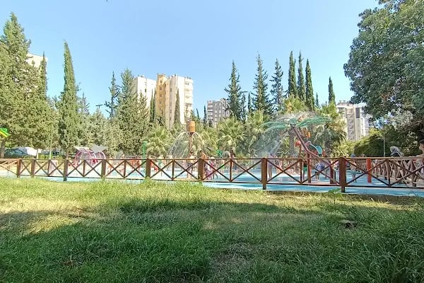 Doğal Park Su Oyunları - Resim 17