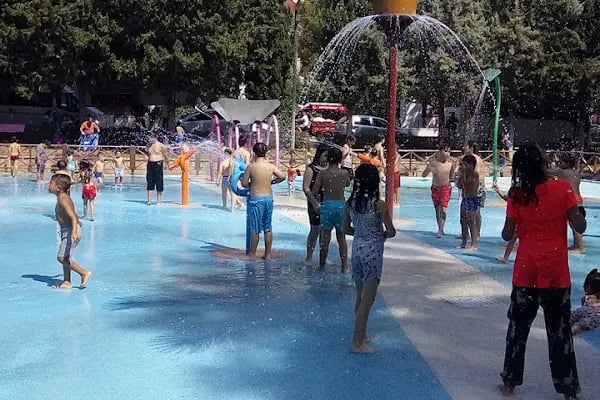 Doğal Park Su Oyunları - Resim 20