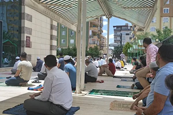 Emine Uslu Cami - Resim 19