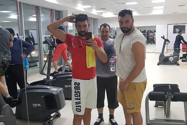 Talat Özkarslı Spor Salonu - Resim 11