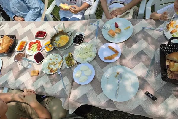 CEVİZLİ BAHÇE RESTAURANT - Resim 3