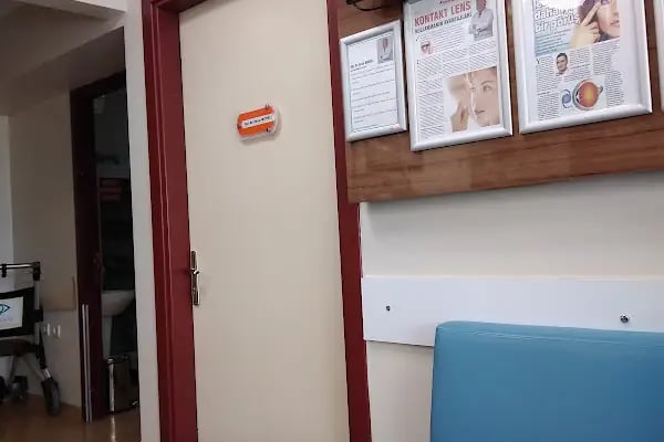 Bazekol Göz Tıp Merkezi - Resim 2