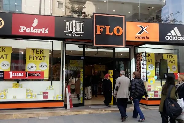 FLO Antalya Şarampol Mağazası - Resim 6