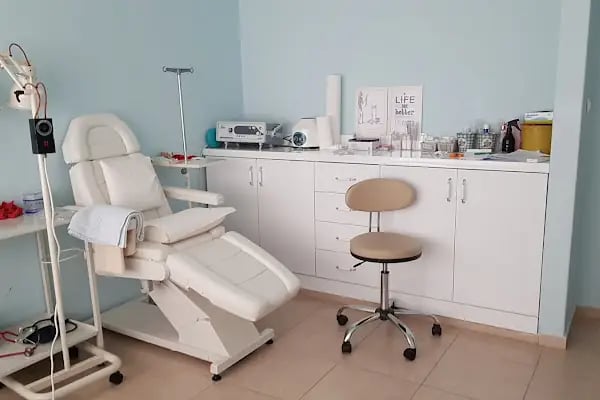 Dr. Vildan Özdoğan - Ozon Adana - Hacamat Adana - Glutatyon Adana - C Vitamini Adana - Resim 9