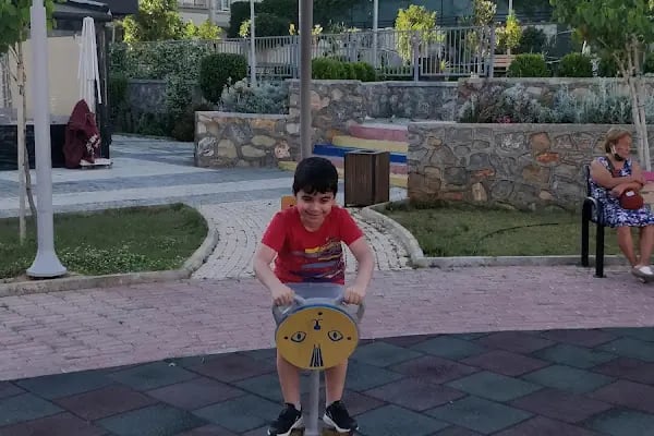 Josef Sural Çocuk parkı - Resim 4