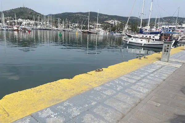 Bodrum Yat Limanı - Resim 4
